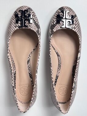 Tory Burch Lowell Neutral Snake-Print Logo Ballet Flats size 6